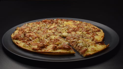 Pizza Tonno Pizza Tonno
