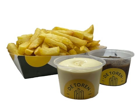 Grote friet stoof mayonaise