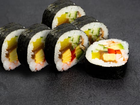 Futo Maki (5 Stück) Futo Maki (5 Stück)