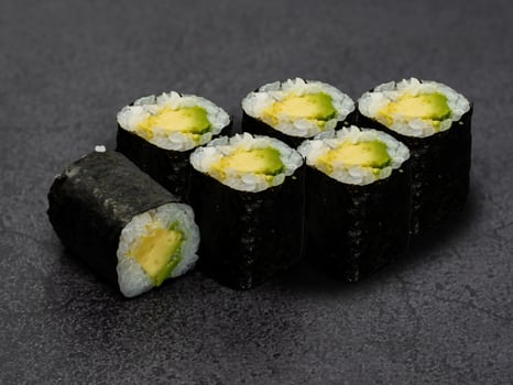 Avocado Maki (6 Stück)
