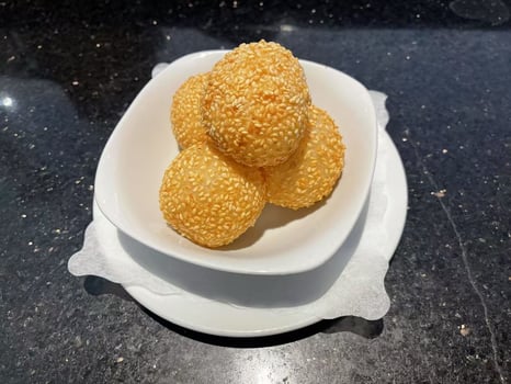 D1 Sesam Bällchen 