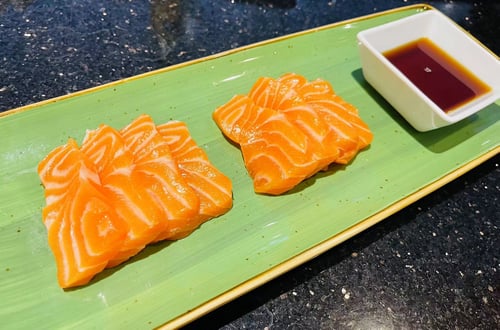 SS1 Lachs Sashimi (8 Scheiben)