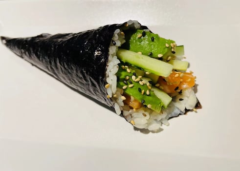 TM2 Salmon Temaki