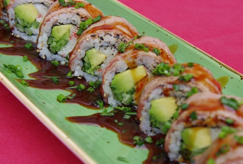 O12.C Beef Roll mit Tempura Garnelen O12.C Beef Roll mit Tempura Garnelen