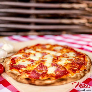 Pizza Salame Manzo 28cm