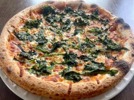 5. Pizza Spinaci