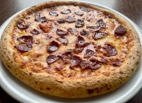 31. Pizza Manzo