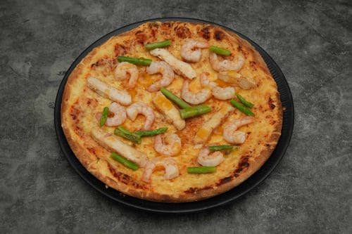 Garnelen-Mango-Pizza Garnelen-Mango-Pizza