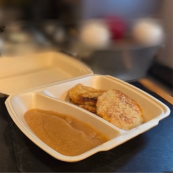 Kartoffelpuffer mit Apfelmus