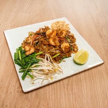 Pad Thai mit Garnelen