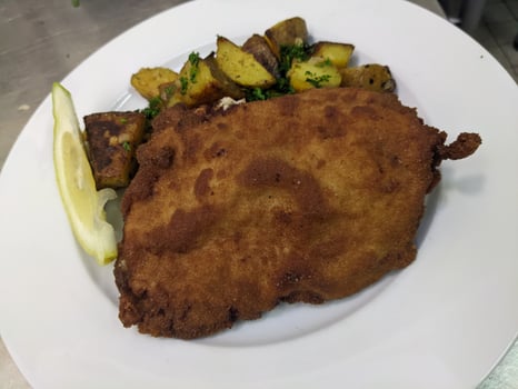 Münchner Schnitzel Normal Münchner Schnitzel Normal
