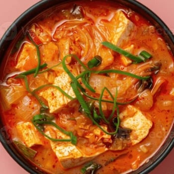 Kimchi Suppe