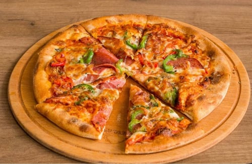 Salami pizza Maat M