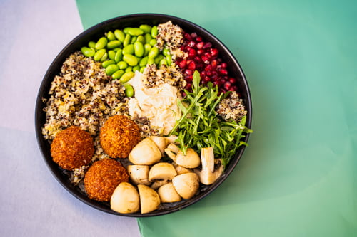 Quinoa Hummus Bowl