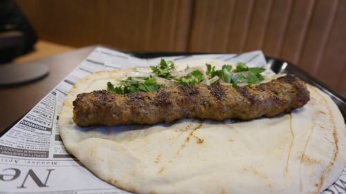 KEBAP art ADANA in Lavasch Brot KEBAP art ADANA in Lavasch Brot