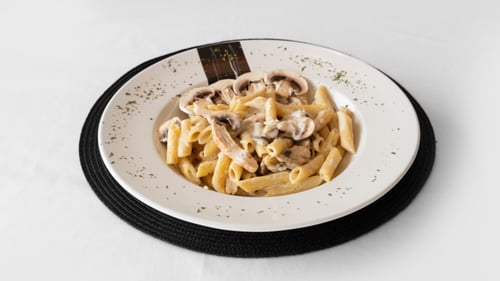 Penne Chicken Alfredo Penne Chicken Alfredo