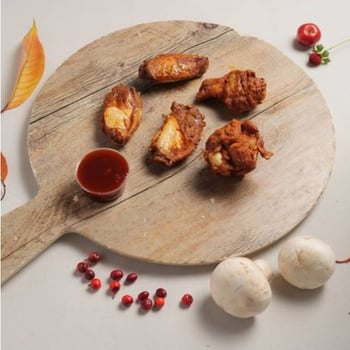 Hot Wings Hot Wings