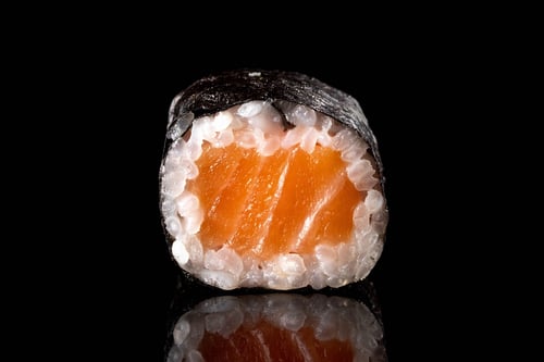 (80) Lachs Maki