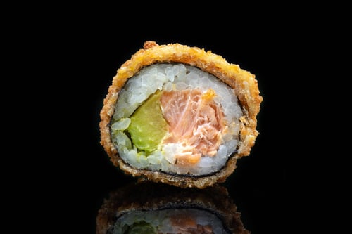 (172) Crunchy Lachs Avocado Chilimayo