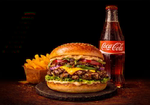 Philly Cheese Steak Burger Menü