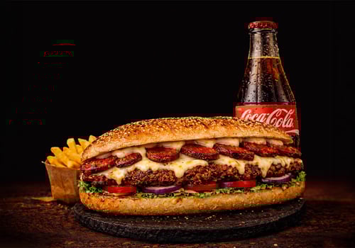 Royal Sucuk Mozzarella Baguette Menü