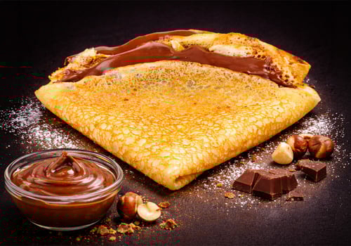 Crêpe mit Kinderriegel Crêpe mit Kinderriegel