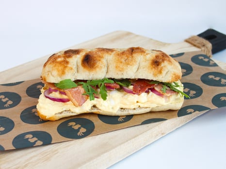 Broadje eiersalade Bacon