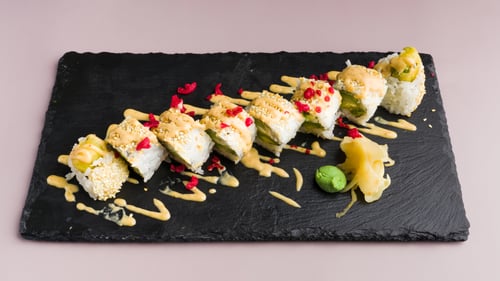 105 Akino Homemade Roll