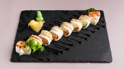 99. Smoky Sake Roll