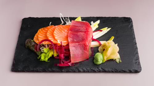 68. Maguro & Sake