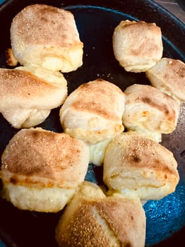 Pizza Brotchen mit Käse