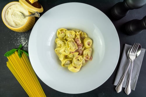 Tortellini alla Panna	