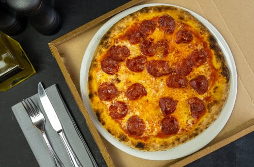Pizza Salame Piccante	