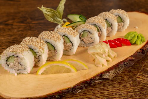 Tuna Salat Roll