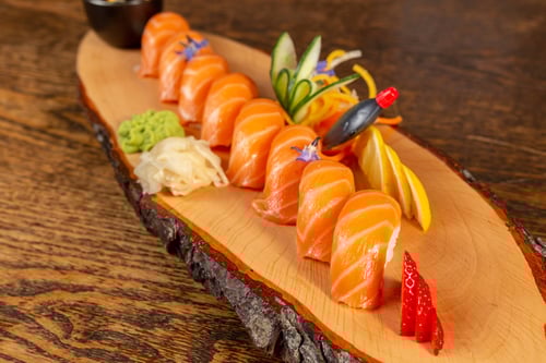 Nigiri Sake