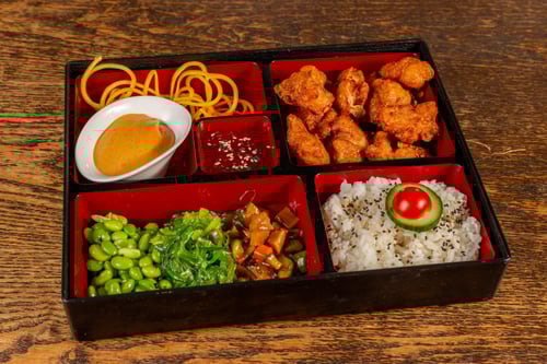  Karaage Menü