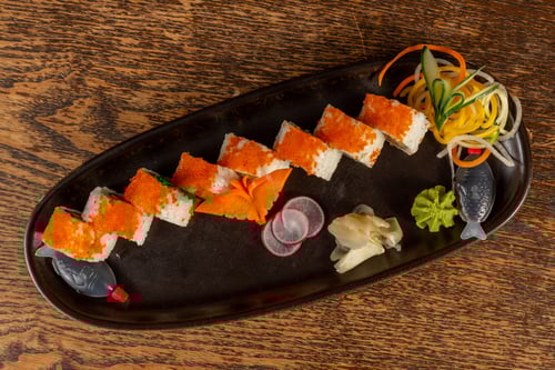 Uramaki Sake Kappa Roll