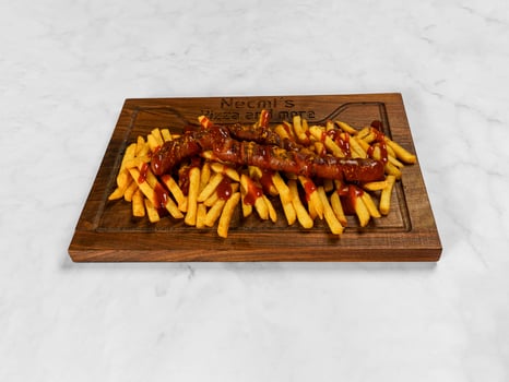 2x  Rinderwurst gegrillt mit Pommes 2x  Rinderwurst gegrillt mit Pommes