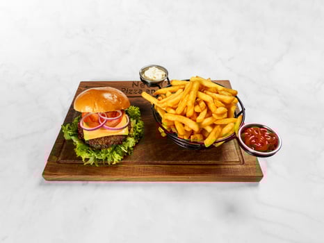 Cheese Burger & Pommes Cheese Burger & Pommes