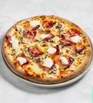 Pizza Carbonara