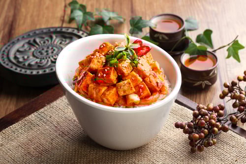 25, Daeji Bulgogi mit mariniertem Tofu 25, Daeji Bulgogi mit mariniertem Tofu