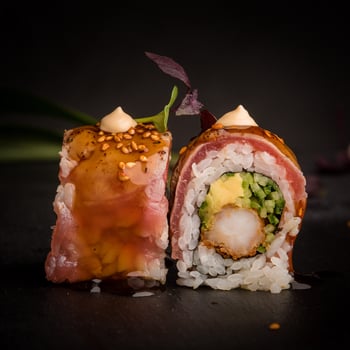 Flamed Beef Gamba Roll (8 pc.)