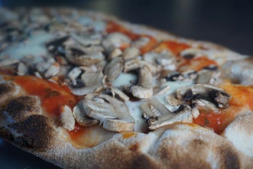 Pinsa Funghi