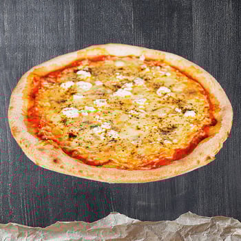 Pizza 4 Formaggi