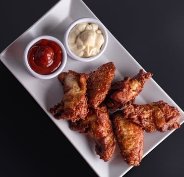 Hot Wings Hot Wings