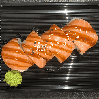 Isuki Spezial-Lachs-Roll Isuki Spezial-Lachs-Roll