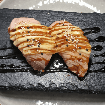 Nigiri Grill Lachs Nigiri Grill Lachs