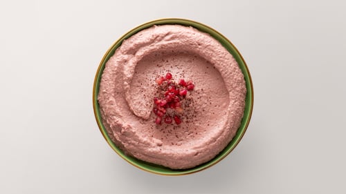 Humus mit Rote Beete Humus mit Rote Beete