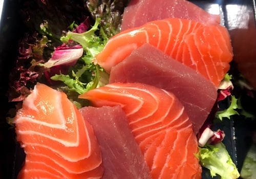 Lachs & Thunfisch Sashimi