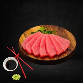 Sashimi tuna